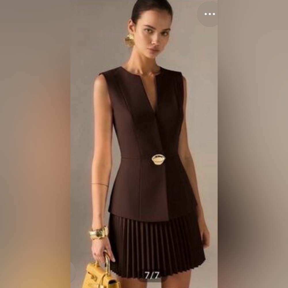 Commense Chocolate Brown Sleeveless V-Neck Pleated Mini Dress